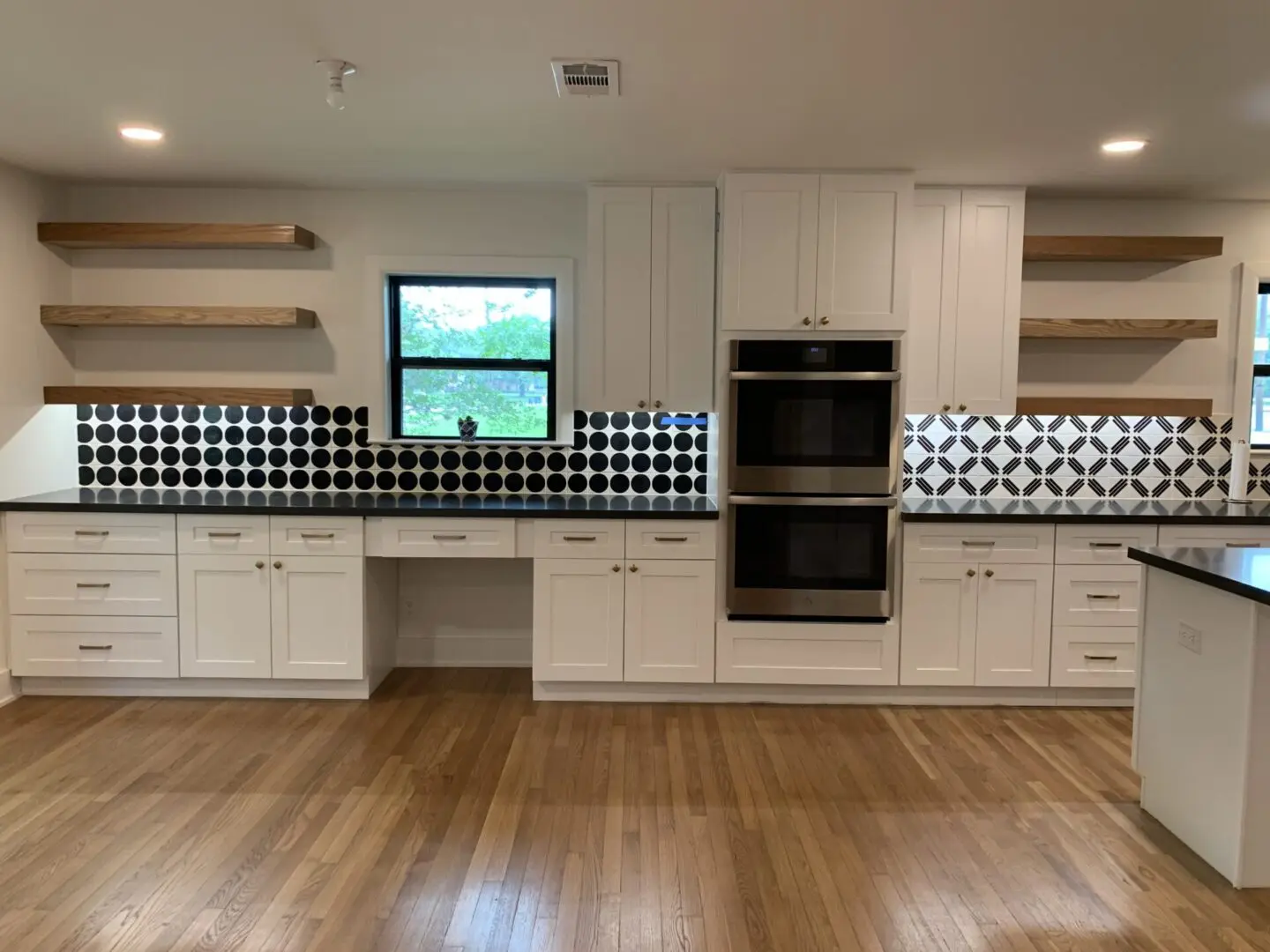 kitchen with decorated tiles