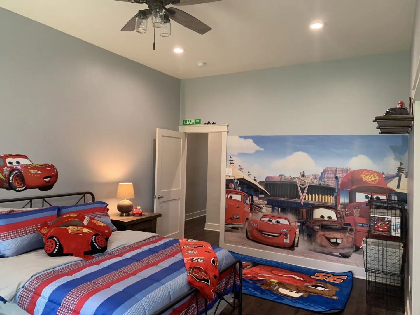 cars themed bedroom